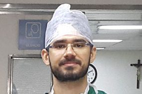 Dr. Thiago Mineiro